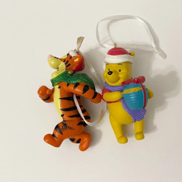 Lot of 2 Disney Winnie the Pooh Christmas Ornaments Tigger 3 Inch - Picture 1 of 16